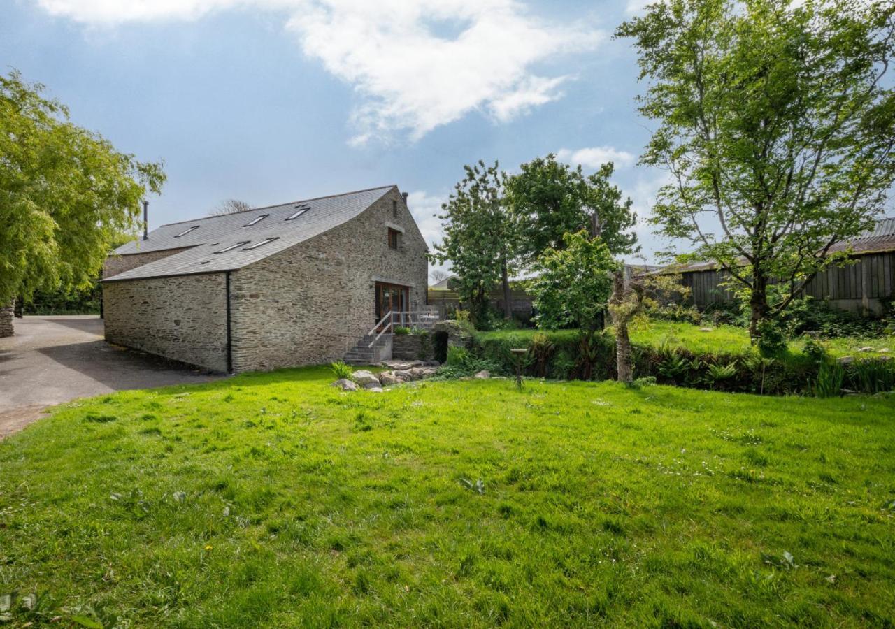 Lincombe Barn Villa อิลฟราคูมบ์ ภายนอก รูปภาพ