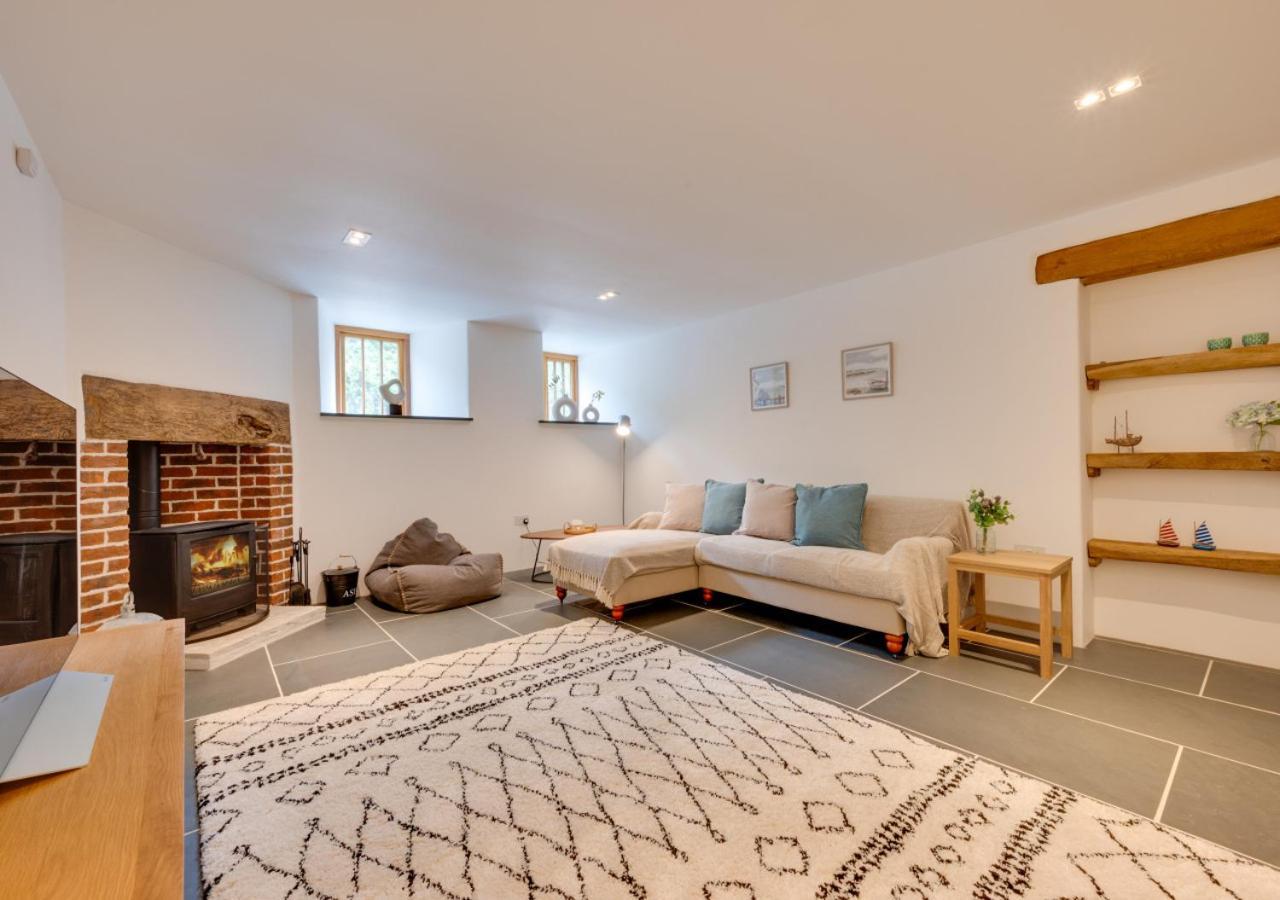 Lincombe Barn Villa อิลฟราคูมบ์ ภายนอก รูปภาพ